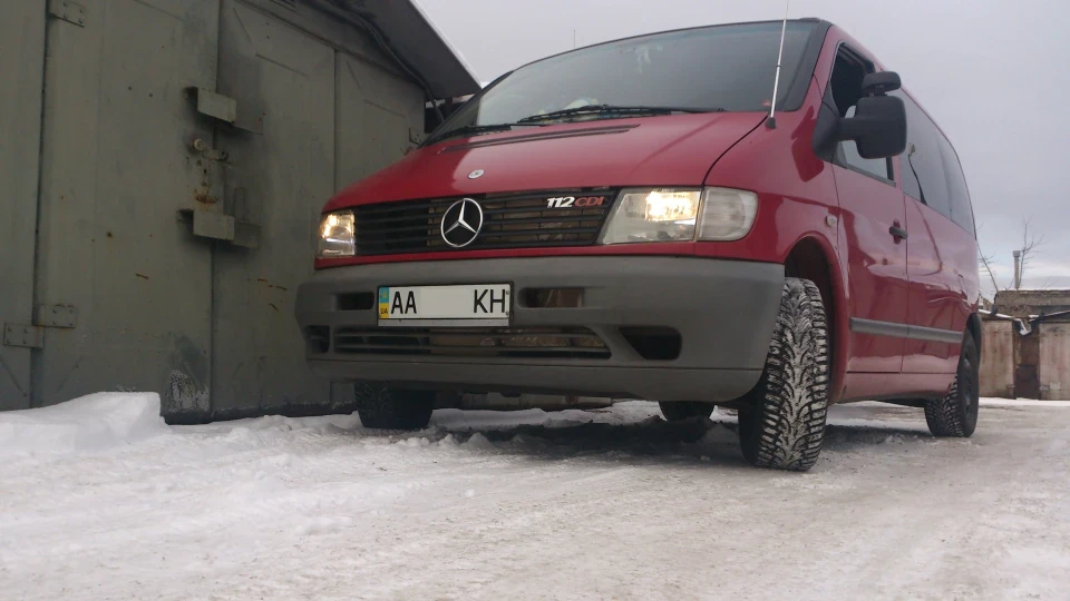 Mercedes-Benz Vito Червоний Вагончик 5