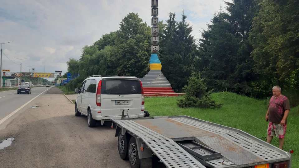 Mercedes-Benz Vito Молодий трудяга) 2