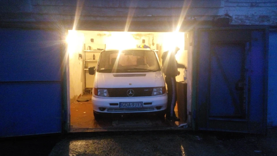 Mercedes-Benz Vito розберу на гайки 4