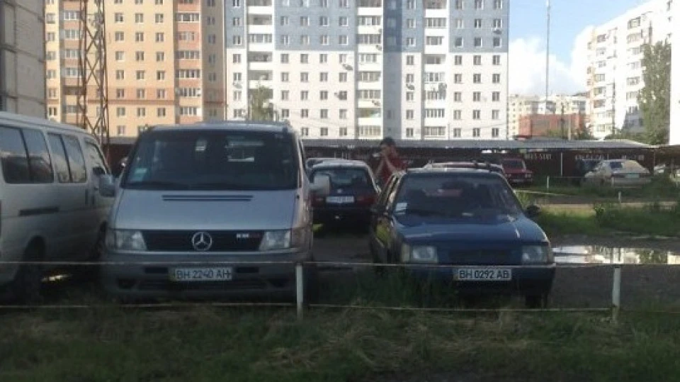 Mercedes-Benz Vito сріблястий мурзик 2