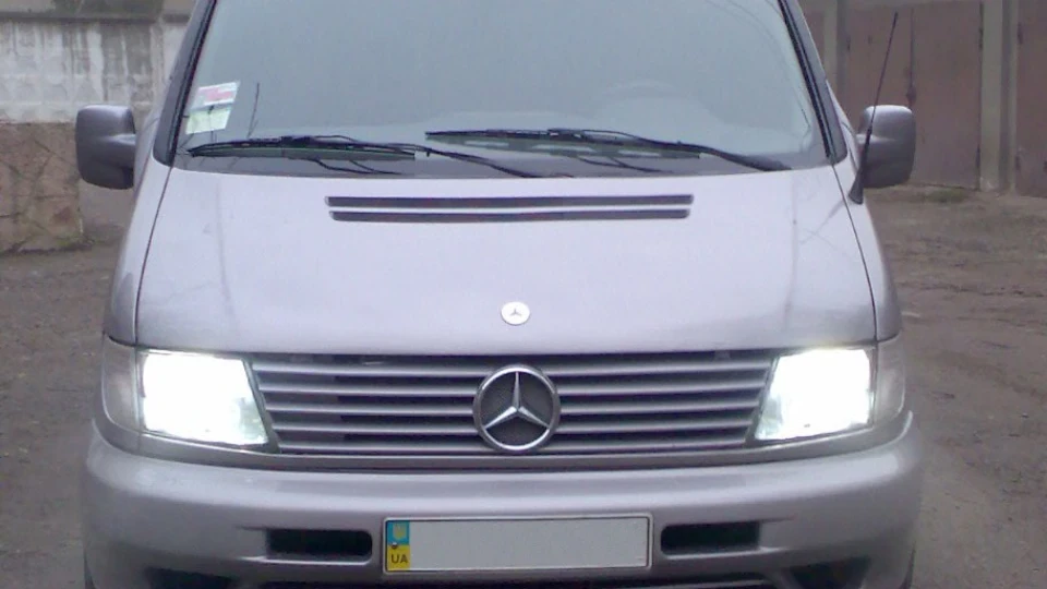Mercedes-Benz Vito Сірий металік 3