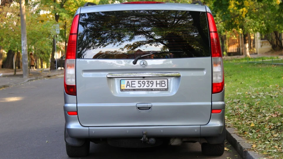 Mercedes-Benz Vito Сірий Вітька 4
