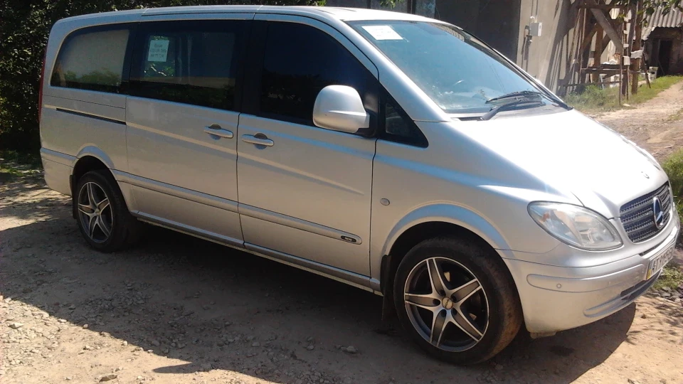 Mercedes-Benz Vito Silver W639 4