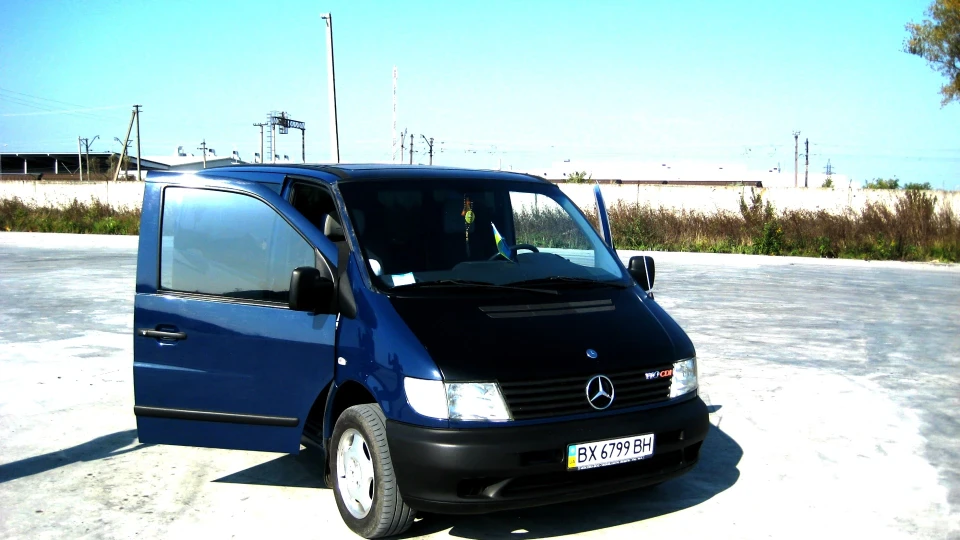 Mercedes-Benz Vito Синій німець 2.2 Cdi 5