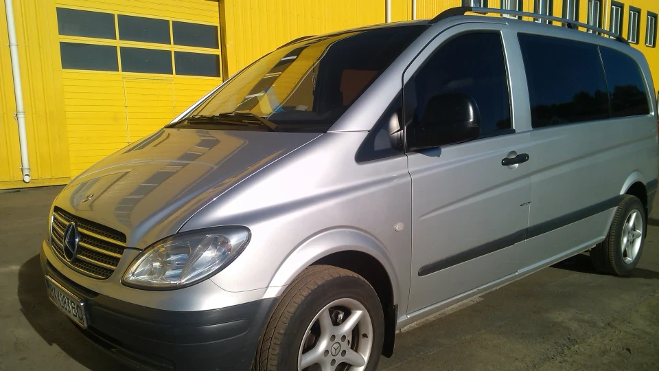 Mercedes-Benz Vito Солідний 3