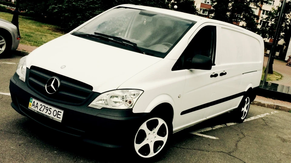 Mercedes-Benz Vito squirrell6