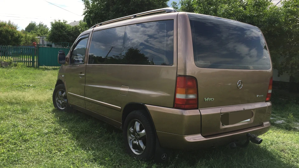 Mercedes-Benz Vito V Turbo 2