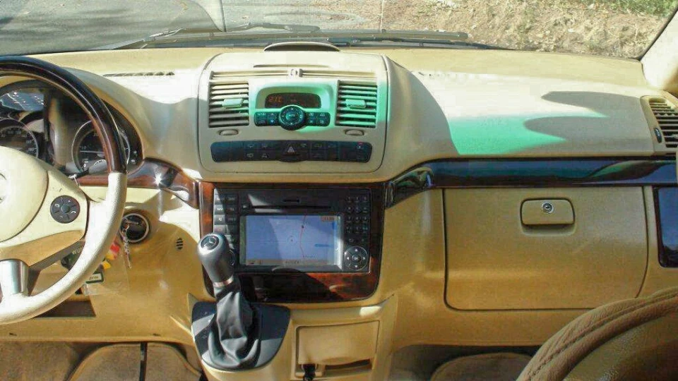 Mercedes-Benz Vito W639 116 CDI 4MATIC AT 2