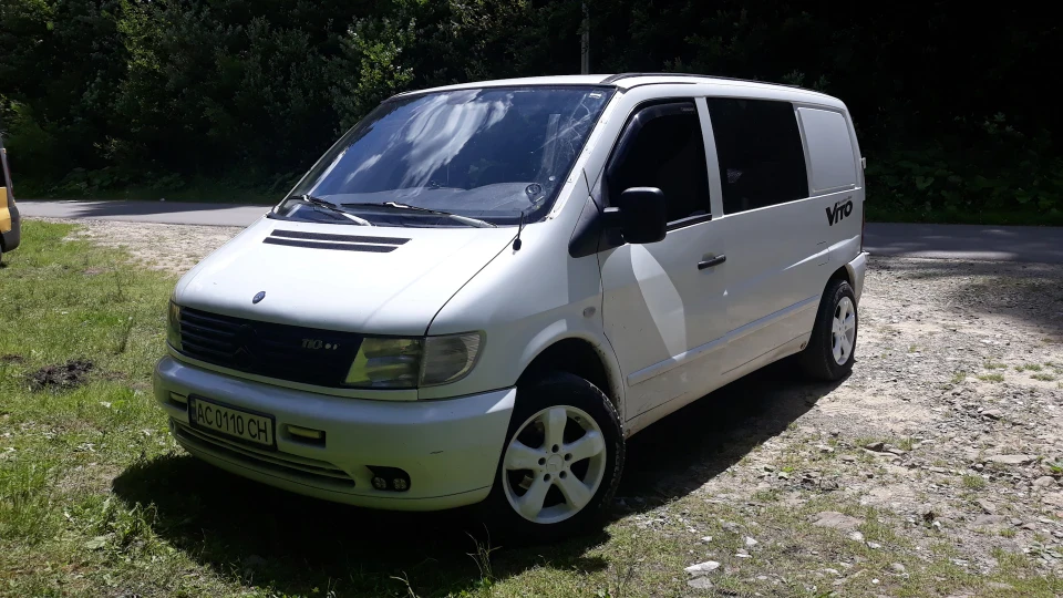 Mercedes-Benz Vito White PaPay 2