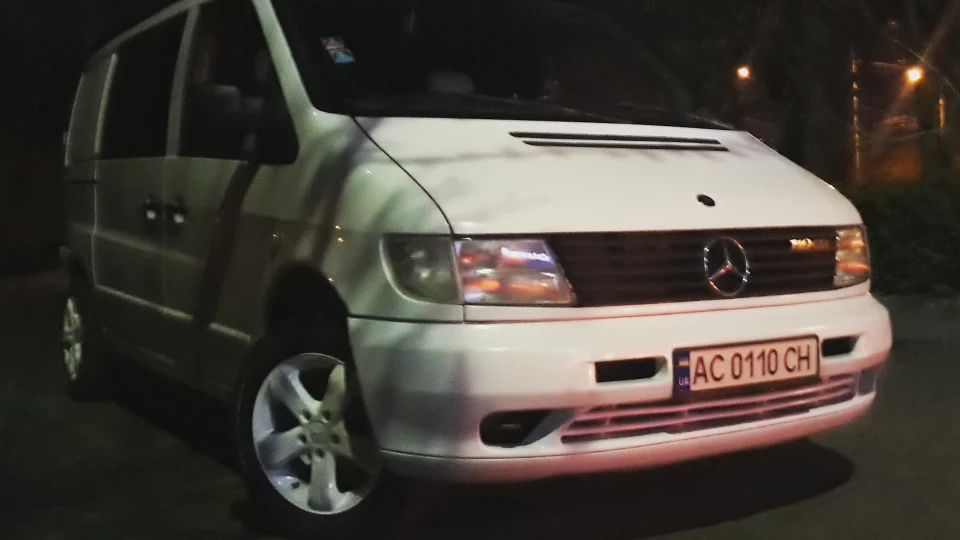 Mercedes-Benz Vito White PaPay 3