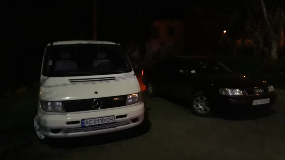 Mercedes-Benz Vito White PaPay 4