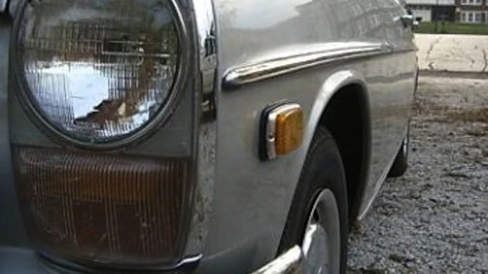 Mercedes-Benz W115 5