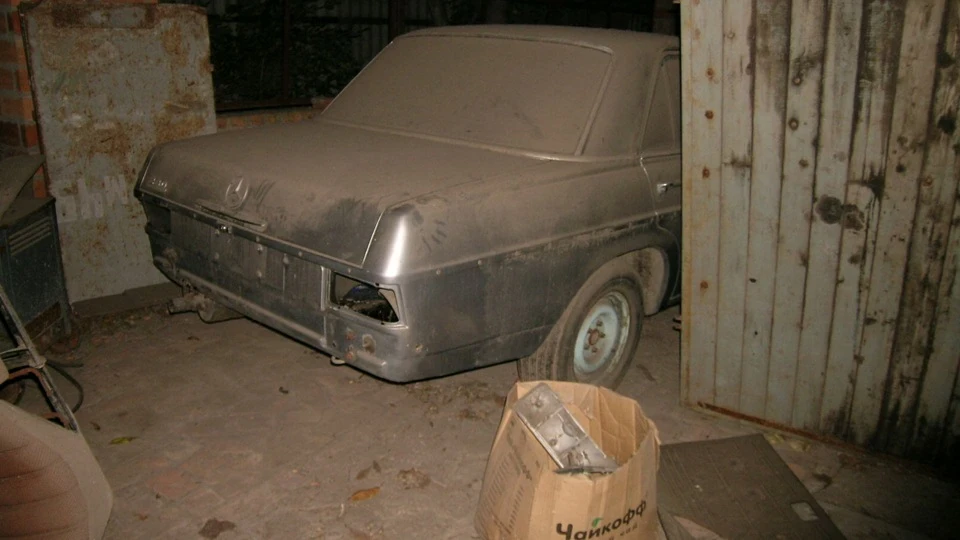 Mercedes-Benz W115 200D OM615 tractor power 3