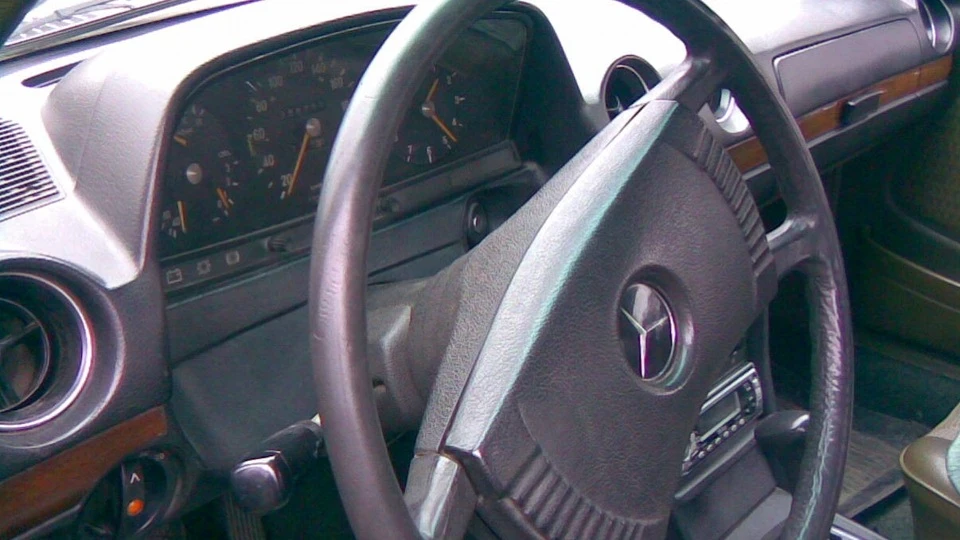 Mercedes-Benz W123 3