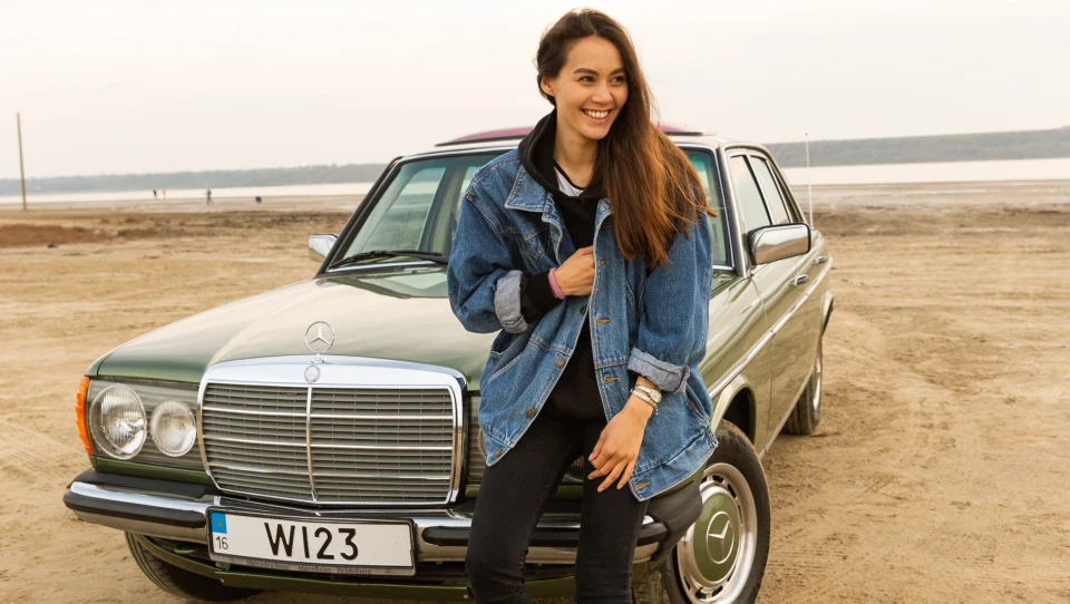 Mercedes-Benz W123 2