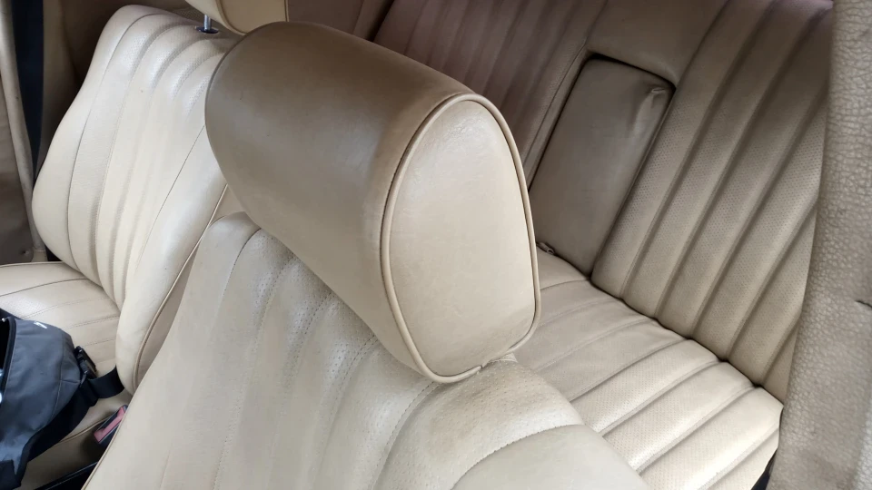 Mercedes-Benz W123 4