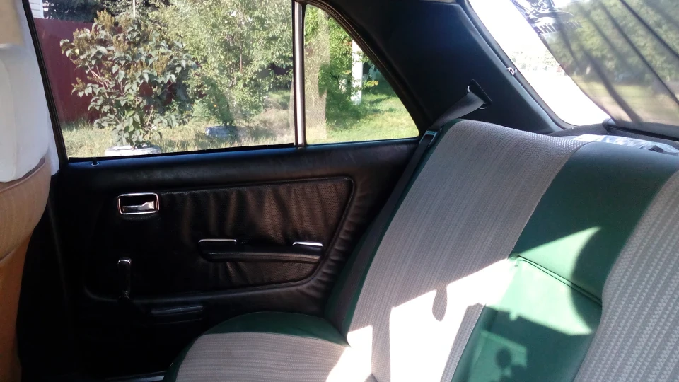 Mercedes-Benz W123 3