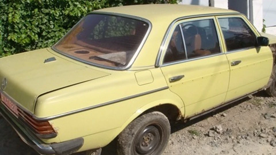Mercedes-Benz W123 3