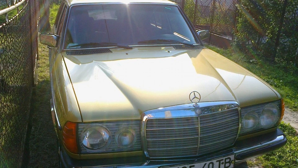 Mercedes-Benz W123 3