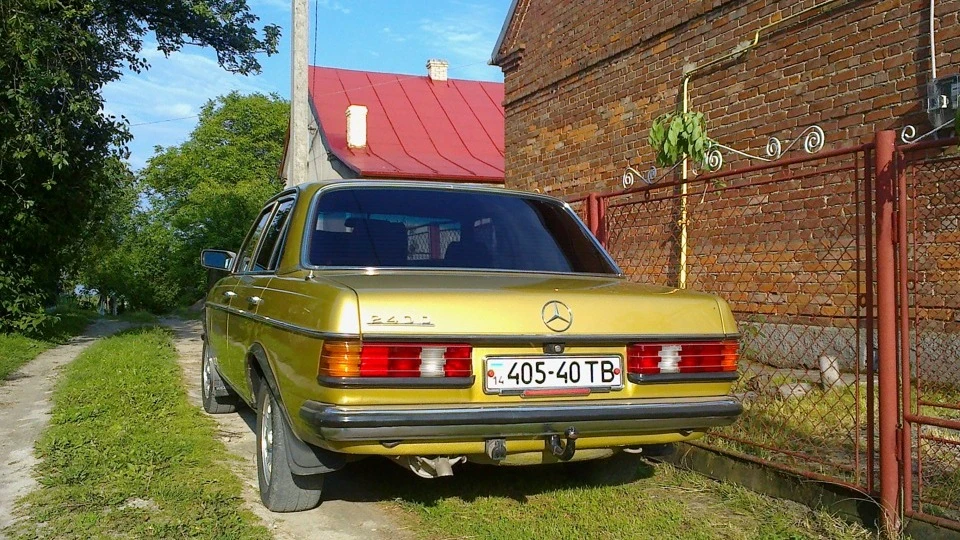 Mercedes-Benz W123 5