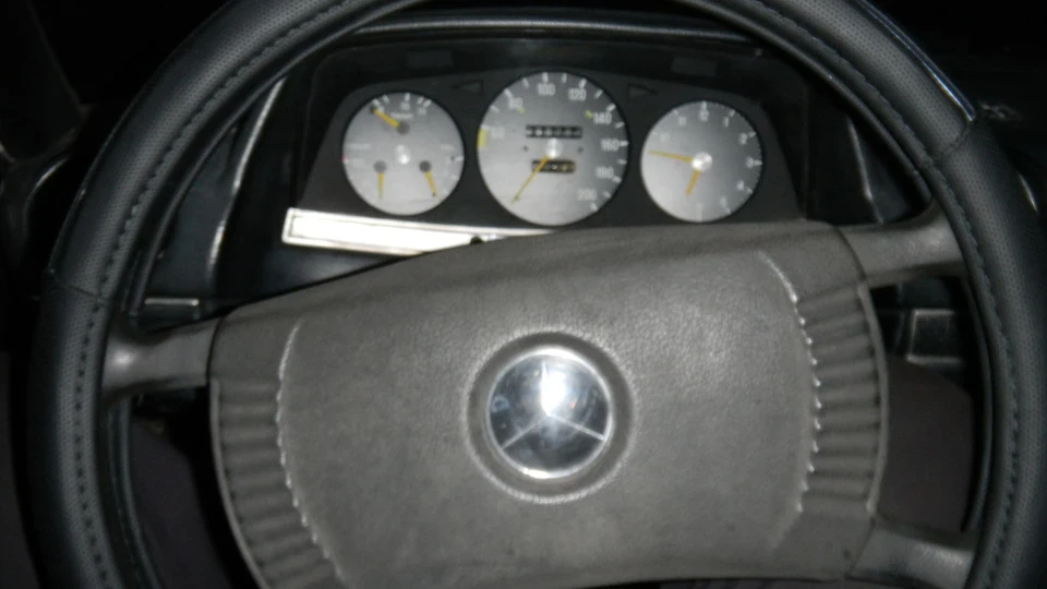 Mercedes-Benz W123 3