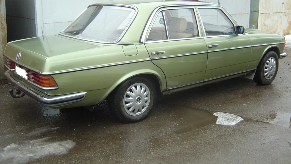 Mercedes-Benz W123 3
