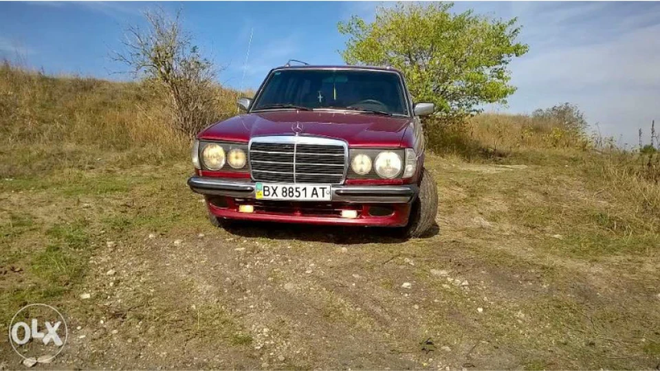 Mercedes-Benz W123 2