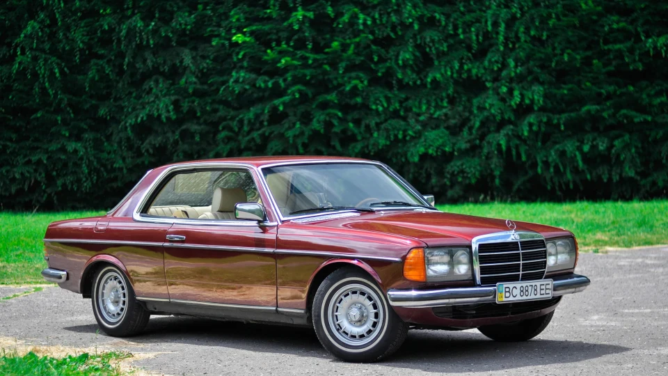 Mercedes-Benz W123