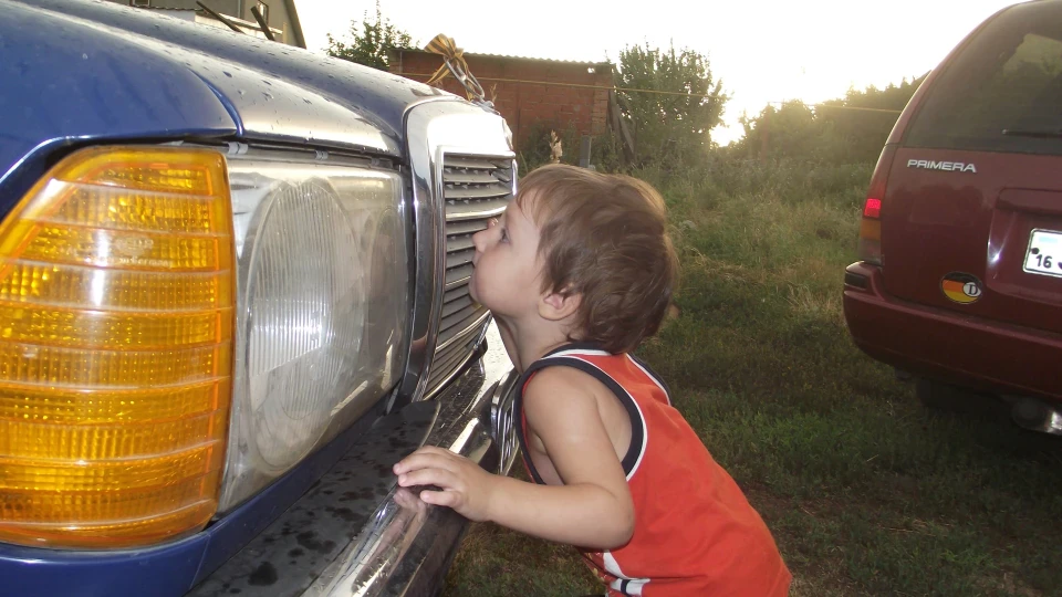Mercedes-Benz W123 5