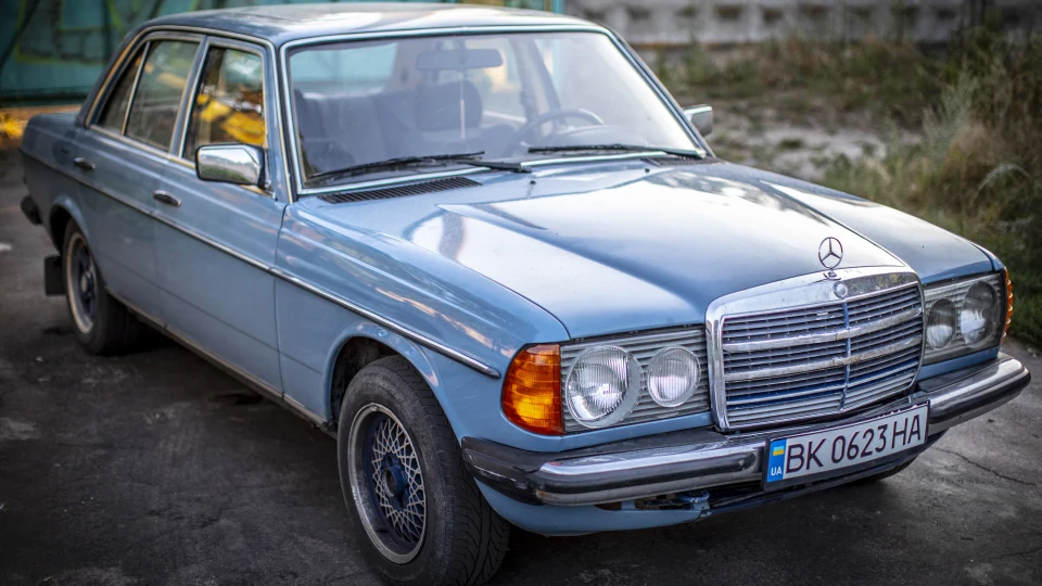 Mercedes-Benz W123 3