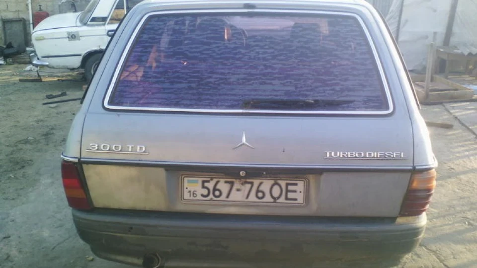 Mercedes-Benz W123 123й мурзик 2