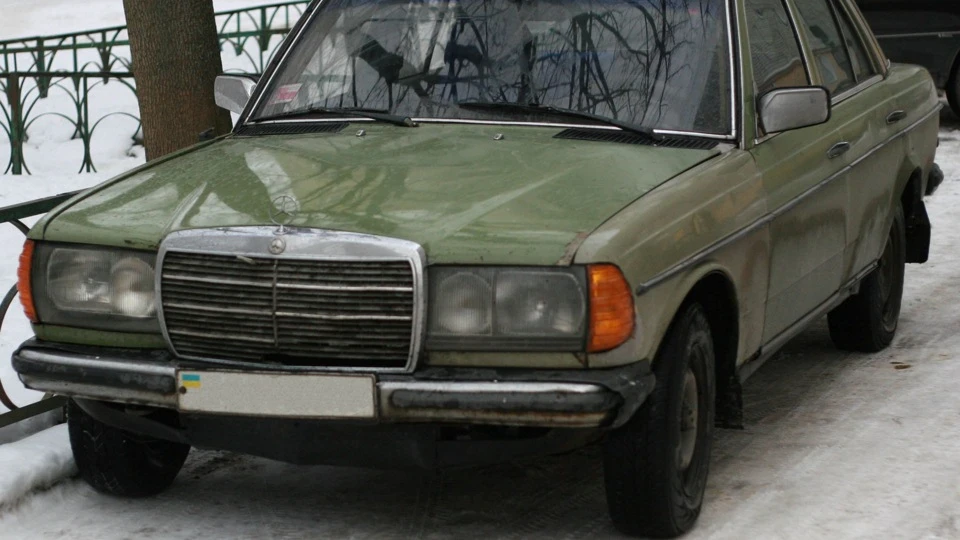 Mercedes-Benz W123 200d 5