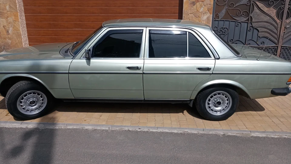 Mercedes-Benz W123 230Е, АКПП 2