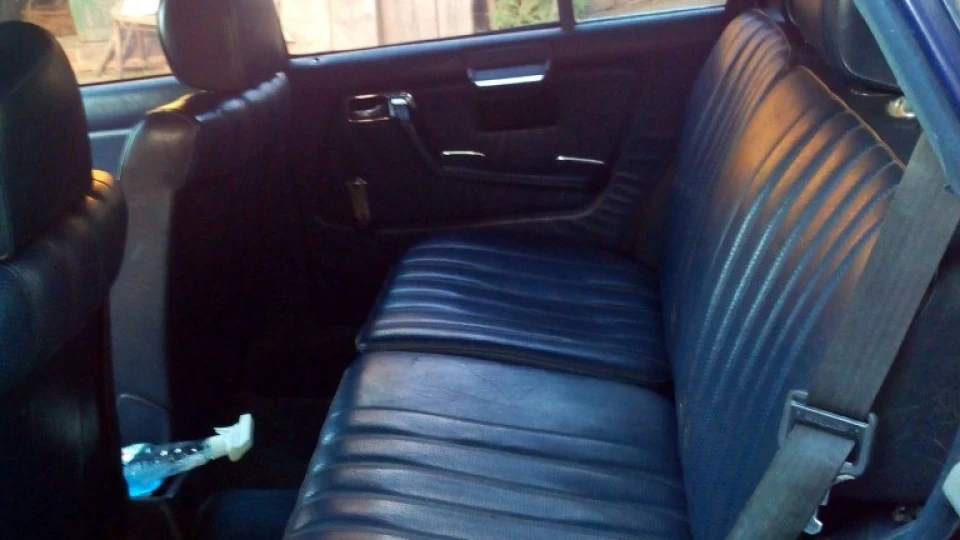 Mercedes-Benz W123 2.4 Diesel 4