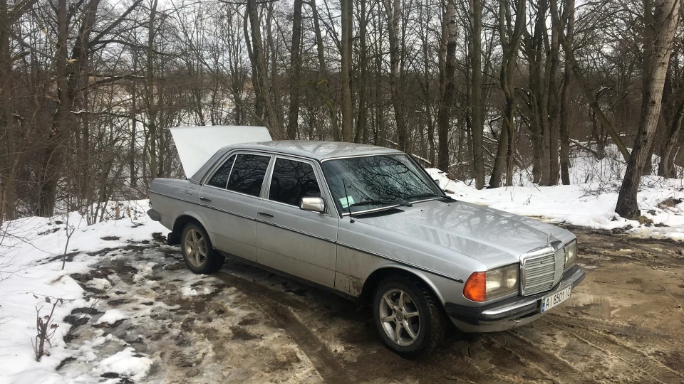 Mercedes-Benz W123 240 D (OM616.912) 2