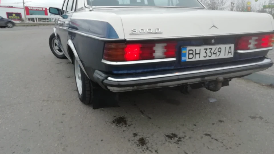 Mercedes-Benz W123 3.0 дизель 3