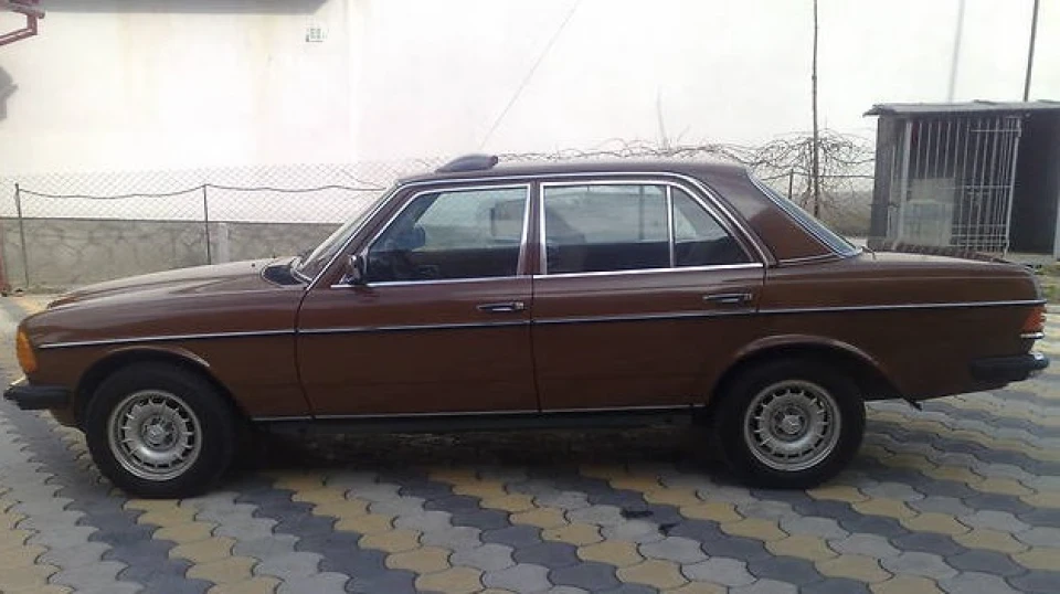 Mercedes-Benz W123 300 D ДизельОК 4