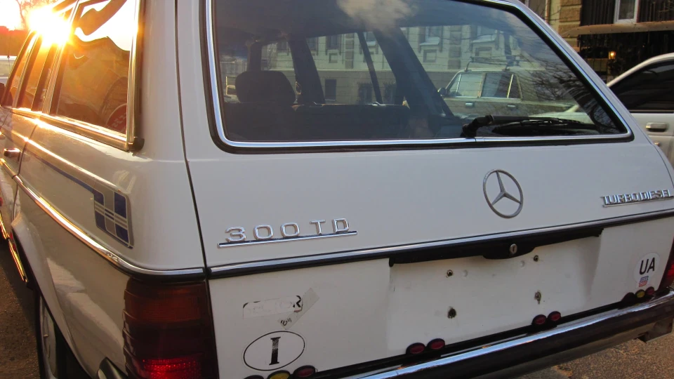 Mercedes-Benz W123 300 TD TURBODIESEL 🇩🇪