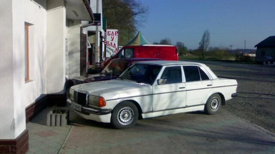 Mercedes-Benz W123 Домашній Мерседес 5