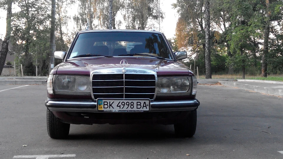 Mercedes-Benz W123 - це класика Мерседес 4