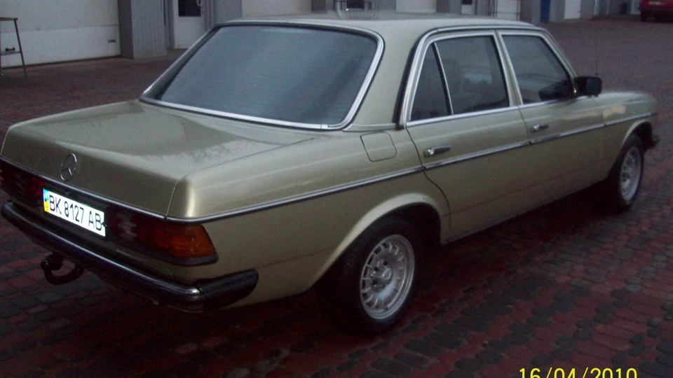 Mercedes-Benz W123 Класика 2