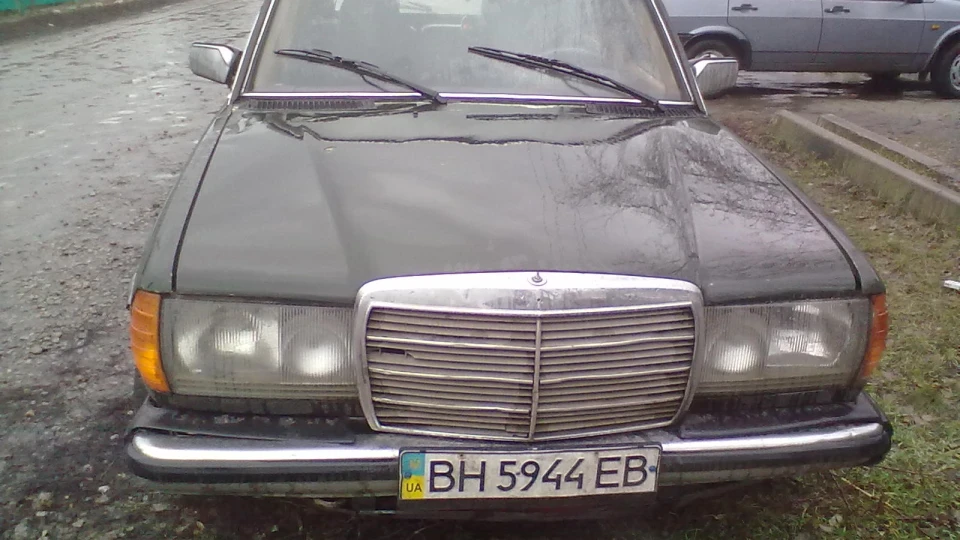 Mercedes-Benz W123 Крокодил Гена))) 3