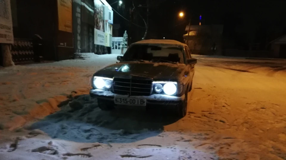 Mercedes-Benz W123 *Крокодил Роботяга* 2
