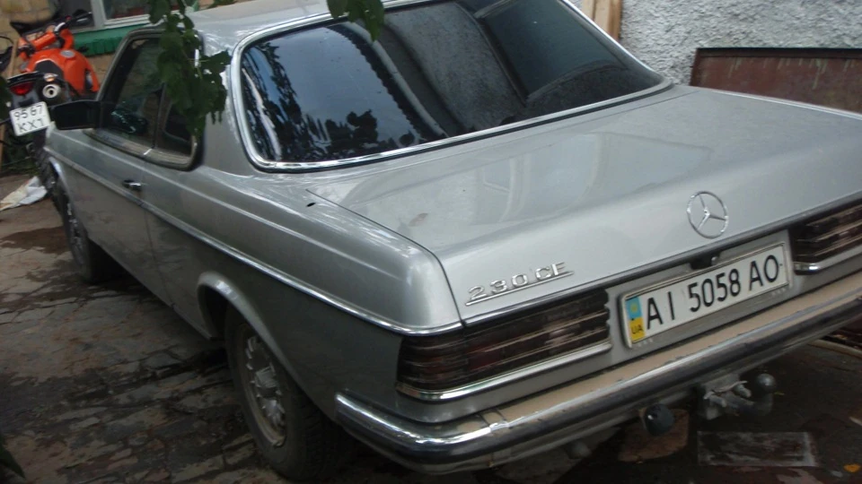 Mercedes-Benz W123 купешка