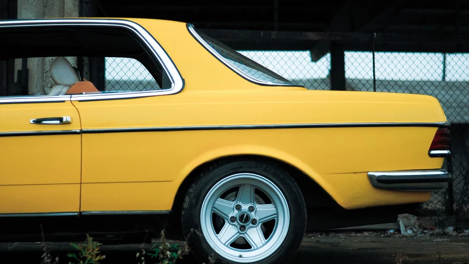 Mercedes-Benz W123 Лимончик 2