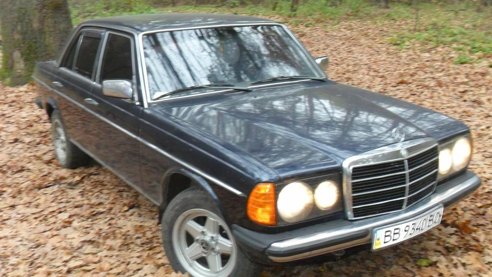 Mercedes-Benz W123 М102 2.0л бензин/газ-мет 3