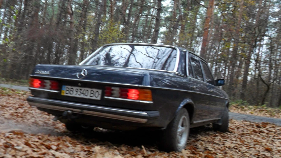 Mercedes-Benz W123 М102 2.0л бензин/газ-мет 4
