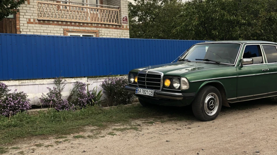 Mercedes-Benz W123 Мері 5