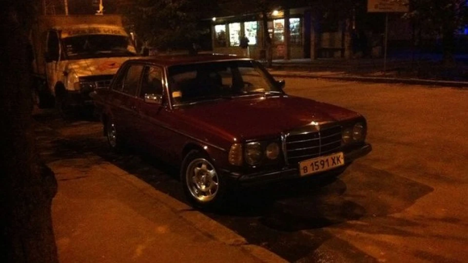 Mercedes-Benz W123 мій мурз)