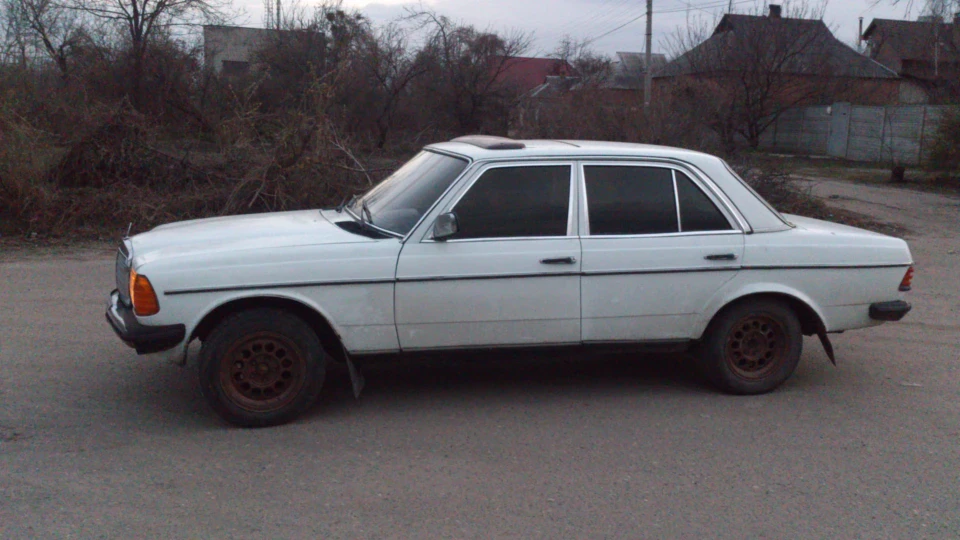Mercedes-Benz W123 ◄◄ ◄ ракЕта 5